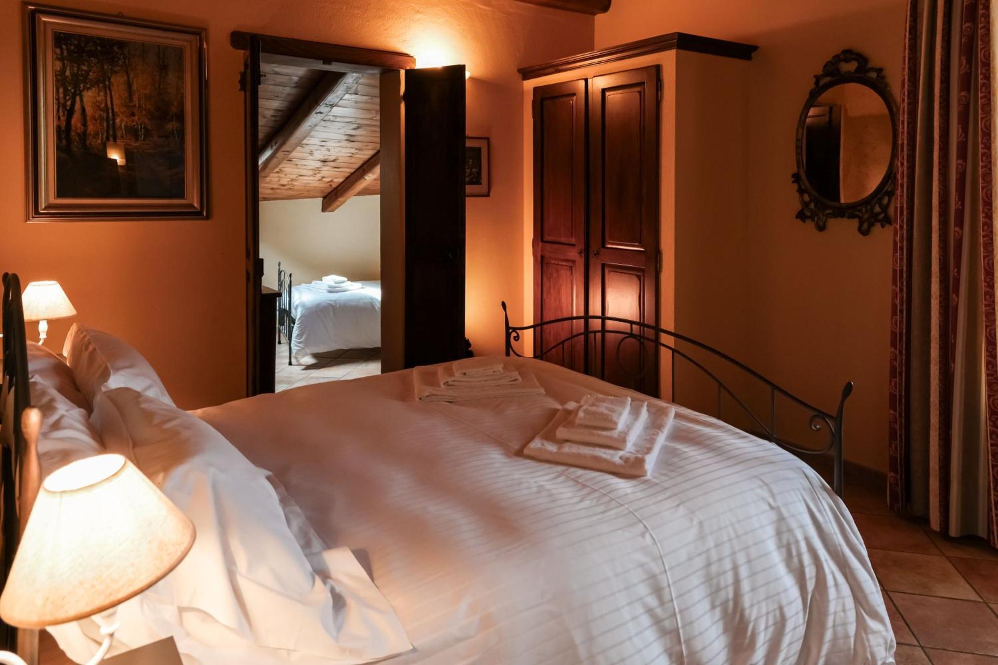 La Cantinella Country House La Morra Exterior photo